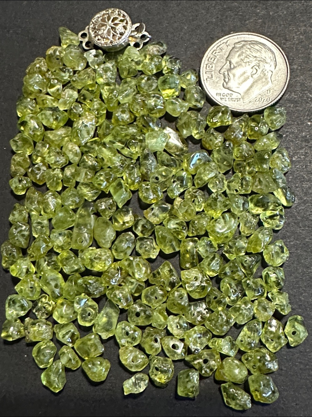 3.  Peridot Chips & Silver Tone Box Clasp - Picture 5 of 7